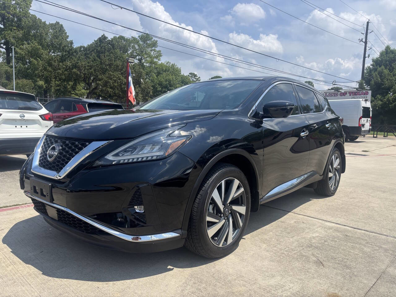 Used 2024 Nissan Murano SL FWD image 2