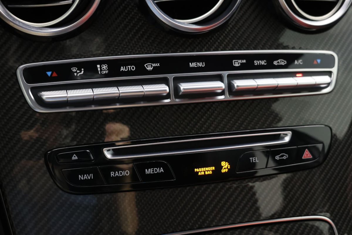 Used 2019 Mercedes-Benz GLC 63 AMG 4MATIC image 28
