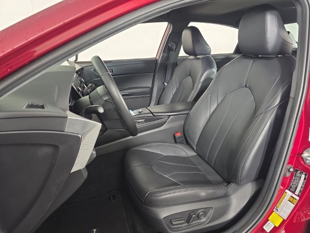 Used 2022 Toyota Avalon XLE FWD image 22