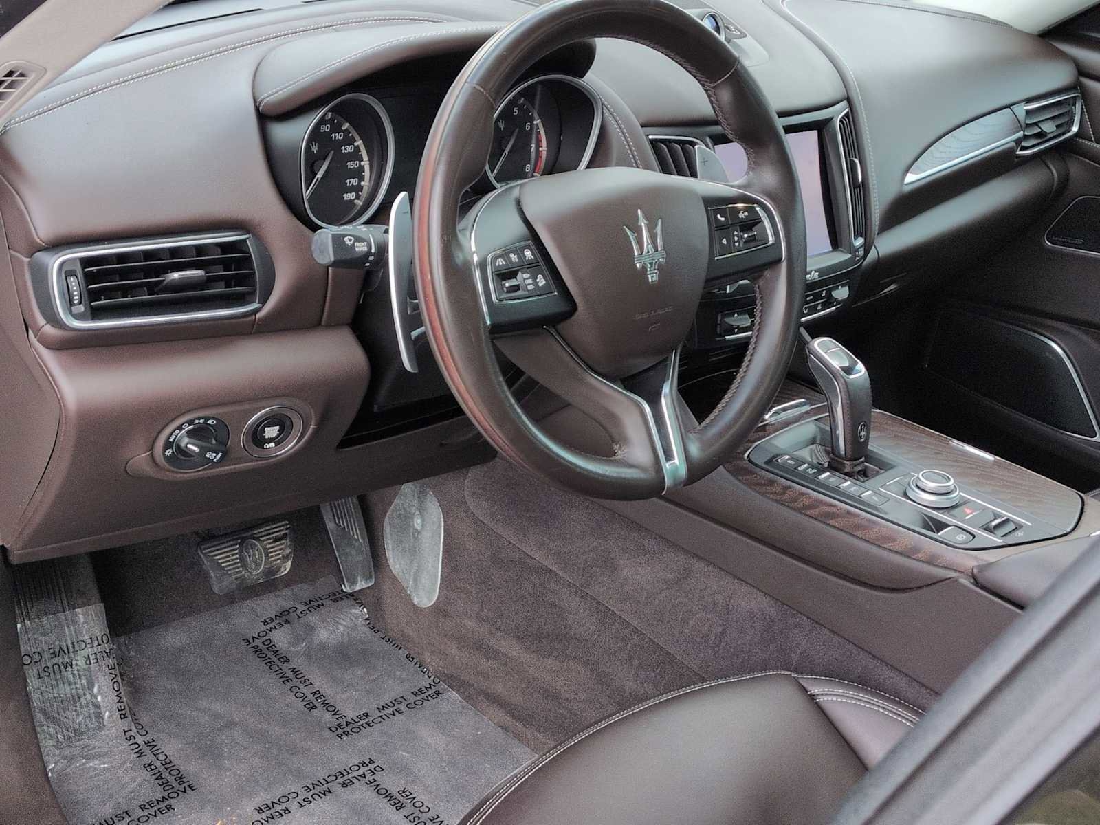 Used 2019 Maserati Levante S GranLusso image 10