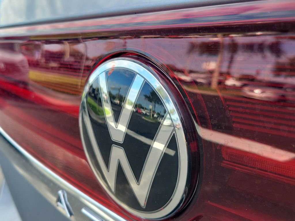 Used 2024 Volkswagen Atlas SEL Premium R-Line image 10