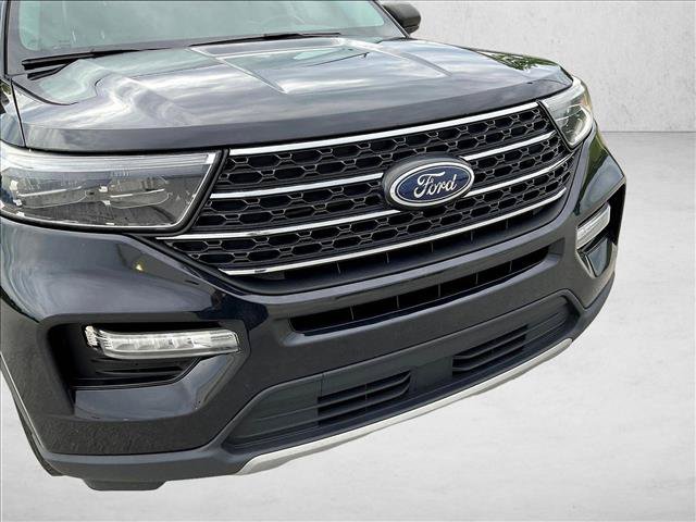 Used 2023 Ford Explorer XLT w/ Equipment Group 202A RWD image 26