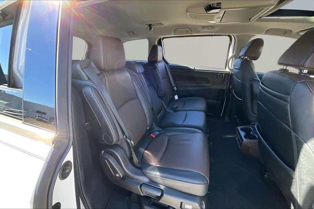 Used 2025 Honda Odyssey Elite image 19