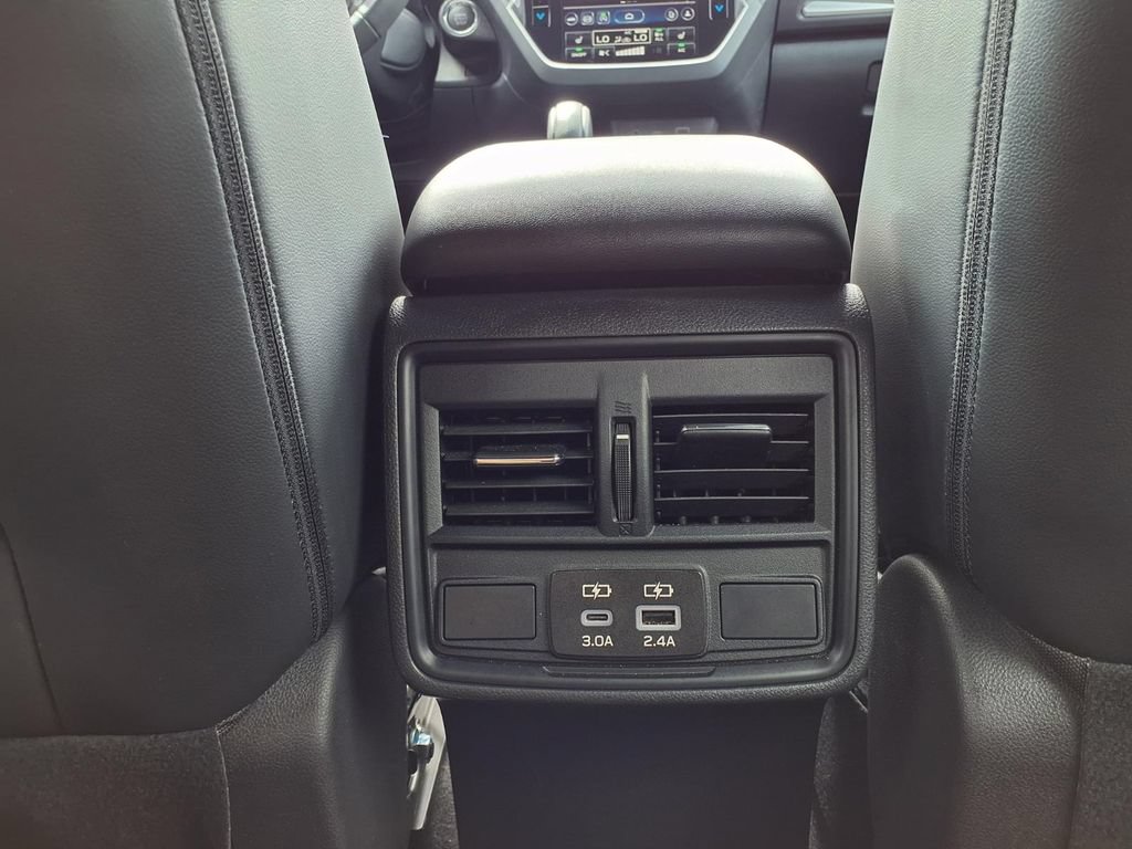 Used 2026 Subaru Forester Premium AWD/4WD image 23