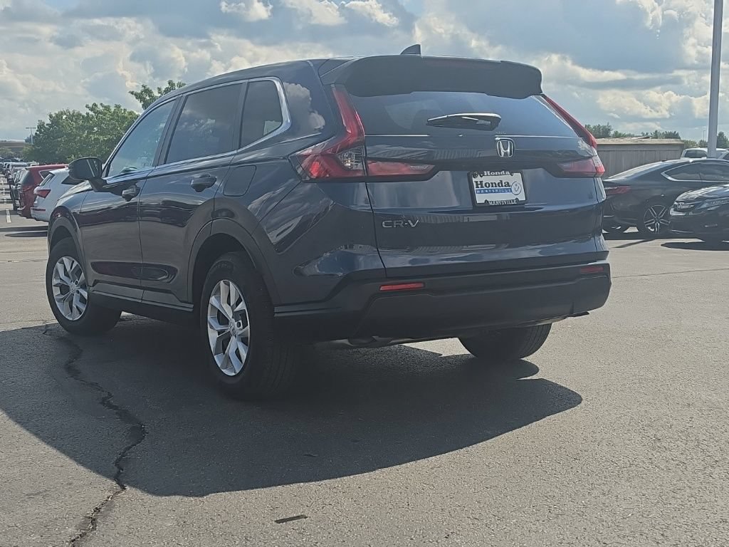 Used 2025 Honda CR-V LX image 5