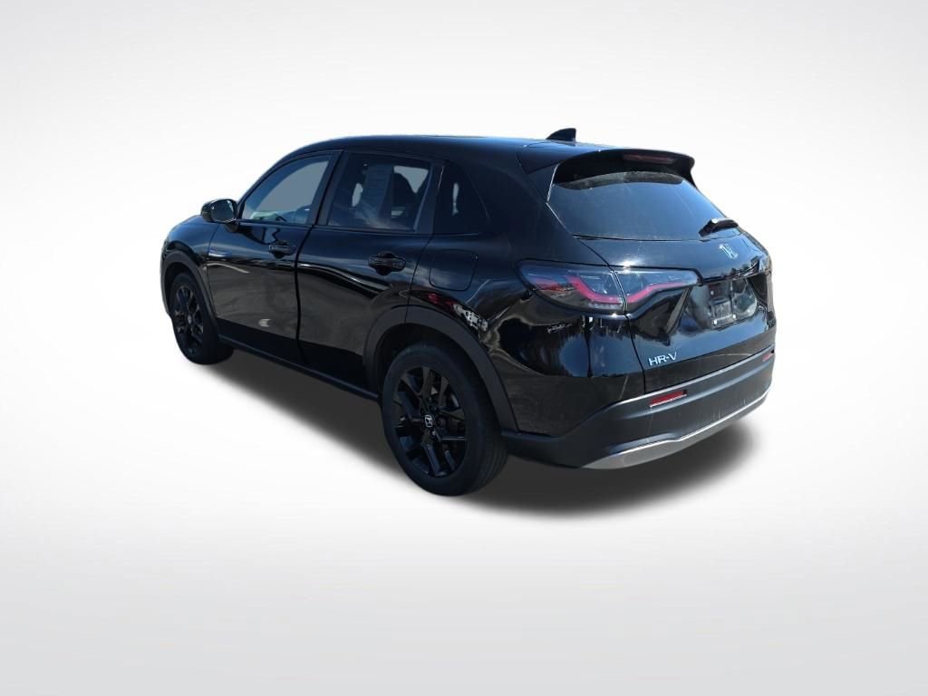 Used 2025 Honda HR-V Sport image 5