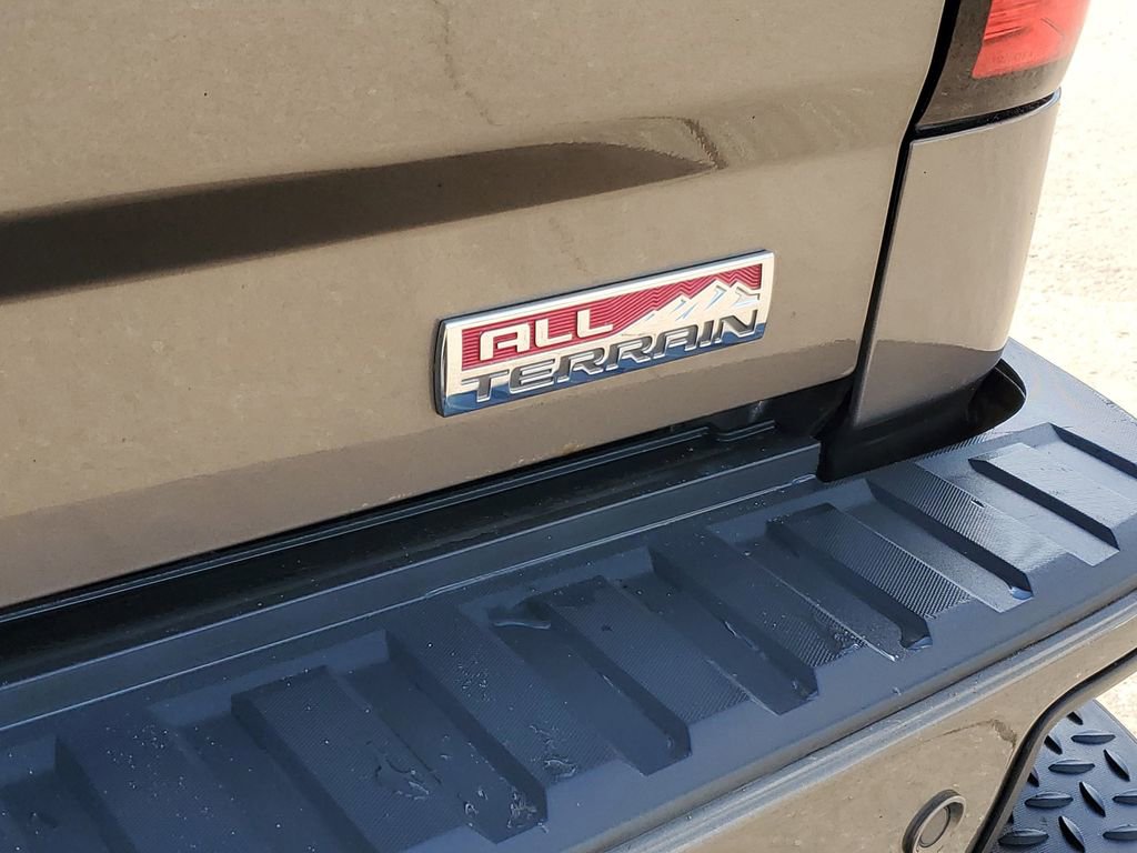 Used 2015 GMC Sierra 1500 SLT AWD/4WD image 31