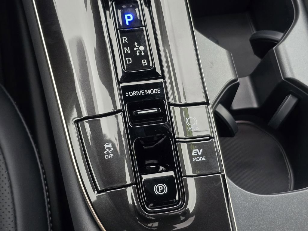 New 2026 Toyota Crown Limited image 33