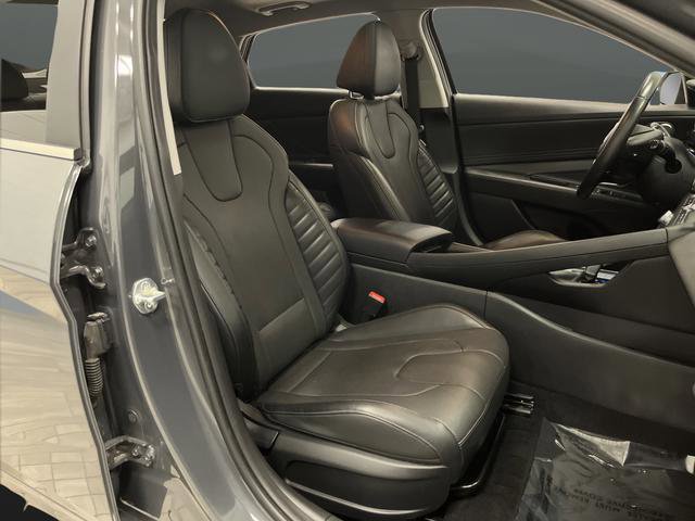 Used 2023 Hyundai Elantra Limited FWD image 29