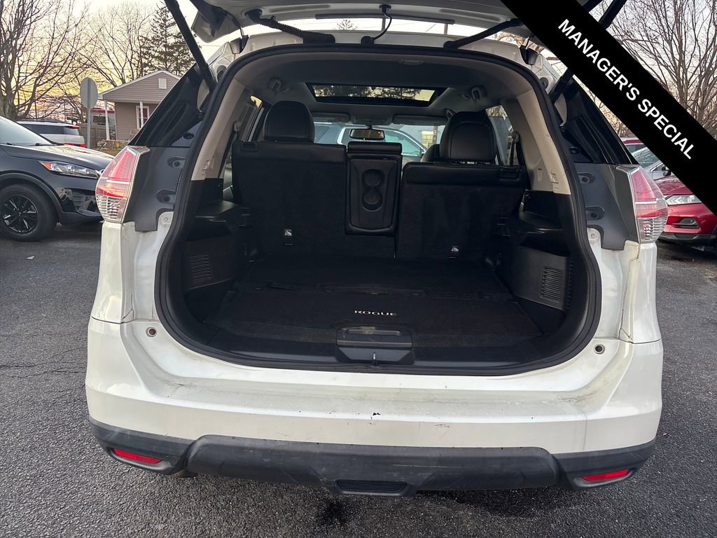 Used 2015 Nissan Rogue SL w/ SL Premium Package image 13
