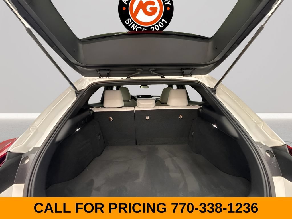Used 2021 Lexus UX 200 w/ Accessory Package (Z1) FWD image 48