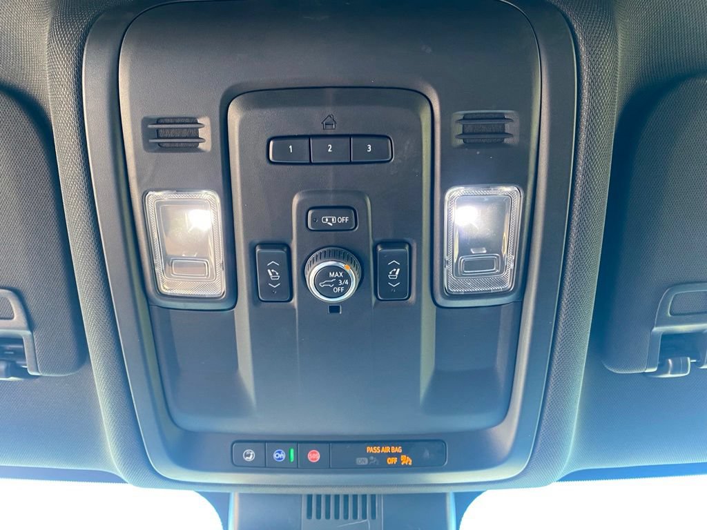 Certified 2023 Chevrolet Tahoe RST w/ Luxury Package AWD/4WD image 19