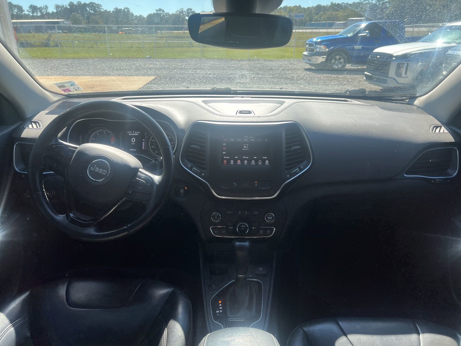 Used 2021 Jeep Cherokee Latitude Plus image 9