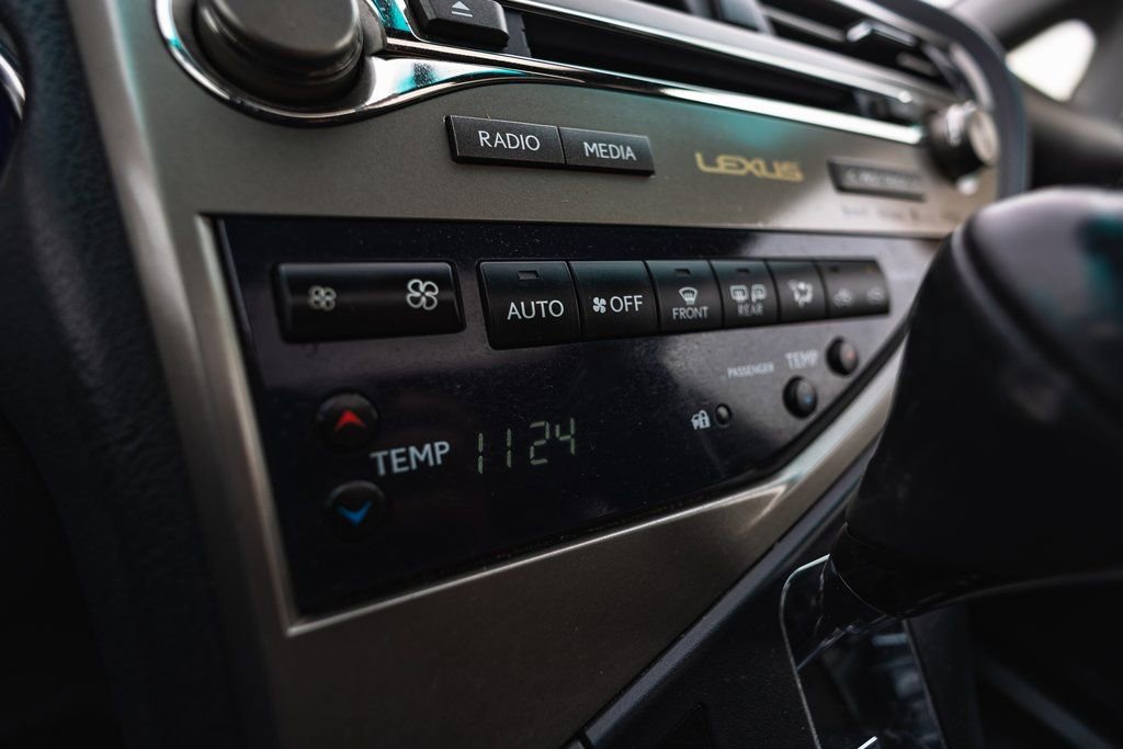 Used 2013 Lexus RX 450h AWD image 7