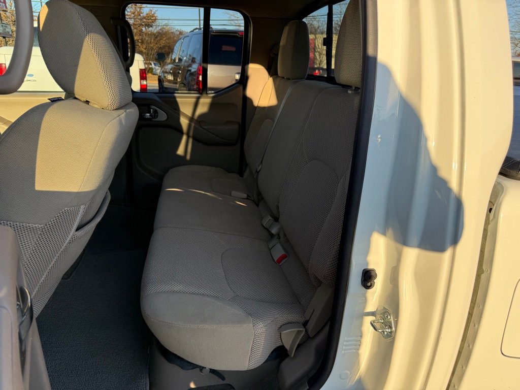 Used 2017 Nissan Frontier SV w/ SV Value Truck Package image 13