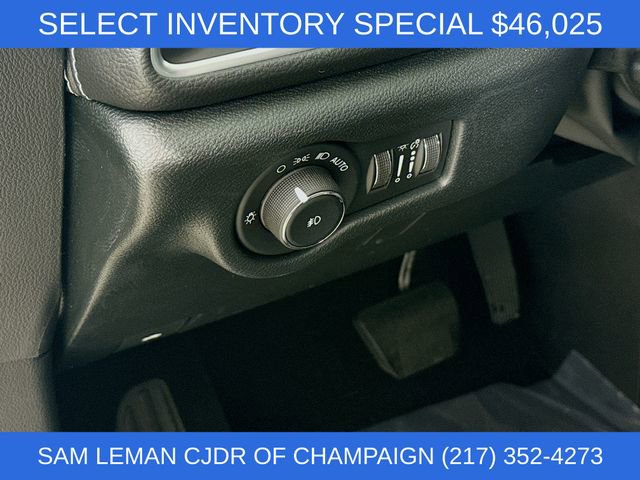 New 2026 Chrysler Pacifica Limited w/ S Appearance Package image 10