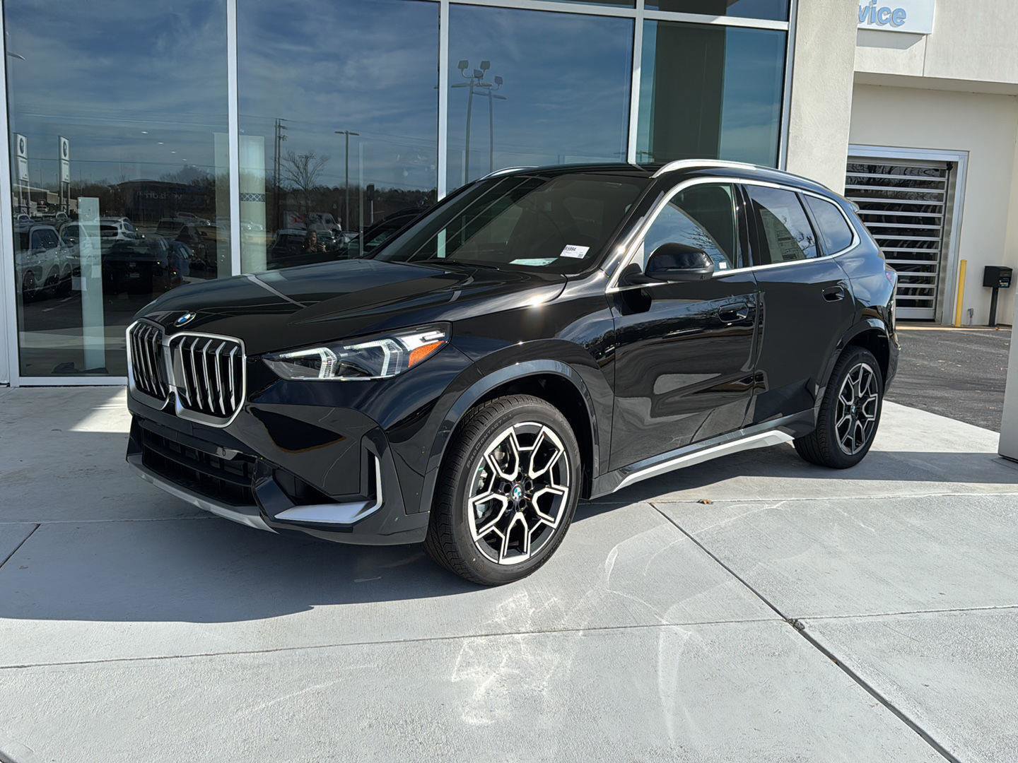 New 2026 BMW X1 xDrive28i w/ Technology Package image 1