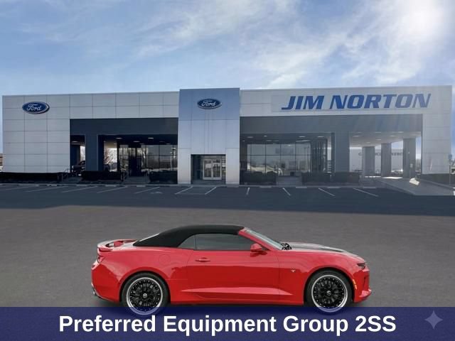 Used 2016 Chevrolet Camaro SS RWD image 3