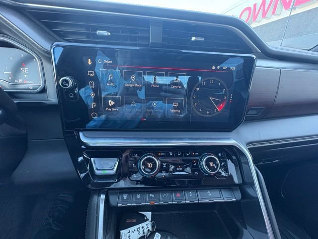 Used 2024 GMC Sierra 2500 Denali Ultimate image 15