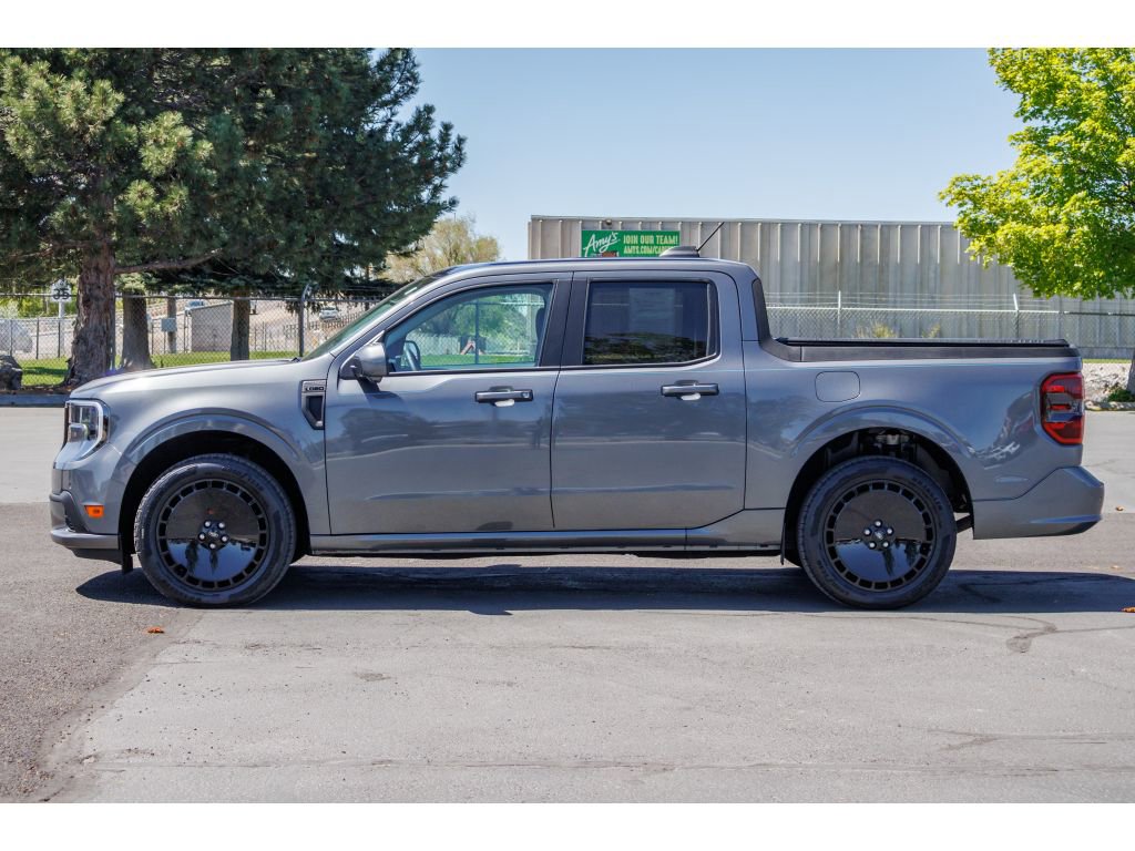 Used 2025 Ford Maverick Lobo AWD/4WD image 6