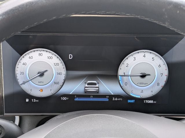 Certified 2023 Hyundai Elantra Limited FWD image 27