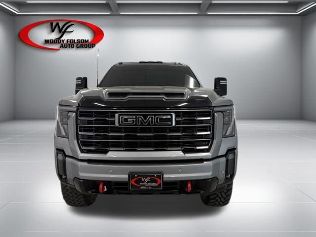Used 2024 GMC Sierra 2500 AT4 w/ AT4 Premium Plus Package image 2