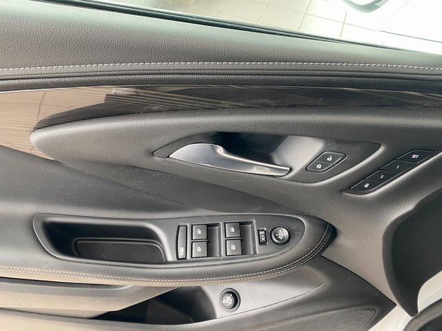 Used 2020 Buick Envision Premium image 11