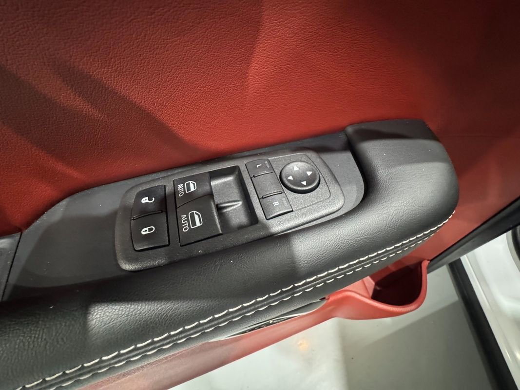 Used 2023 Dodge Challenger SRT Hellcat w/ Driver Convenience Group image 30