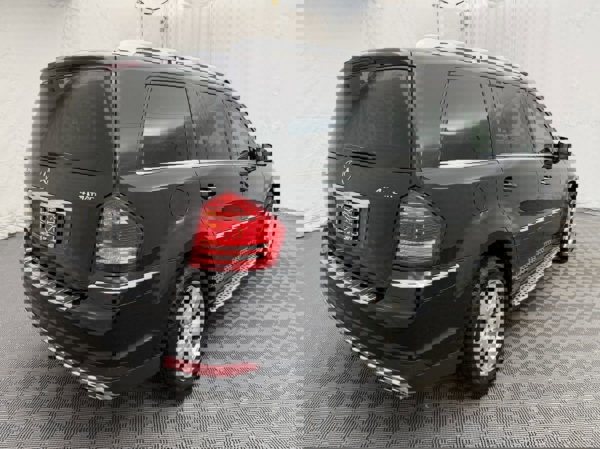 Used 2012 Mercedes-Benz GL 450 4MATIC image 4