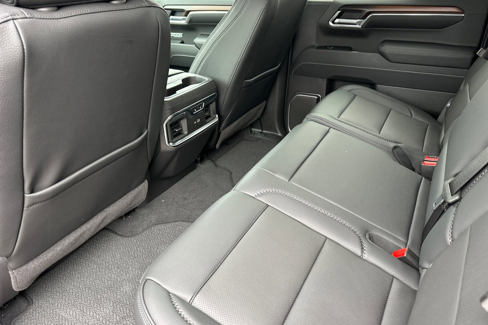 New 2026 GMC Sierra 1500 Denali w/ Denali Reserve Package image 13