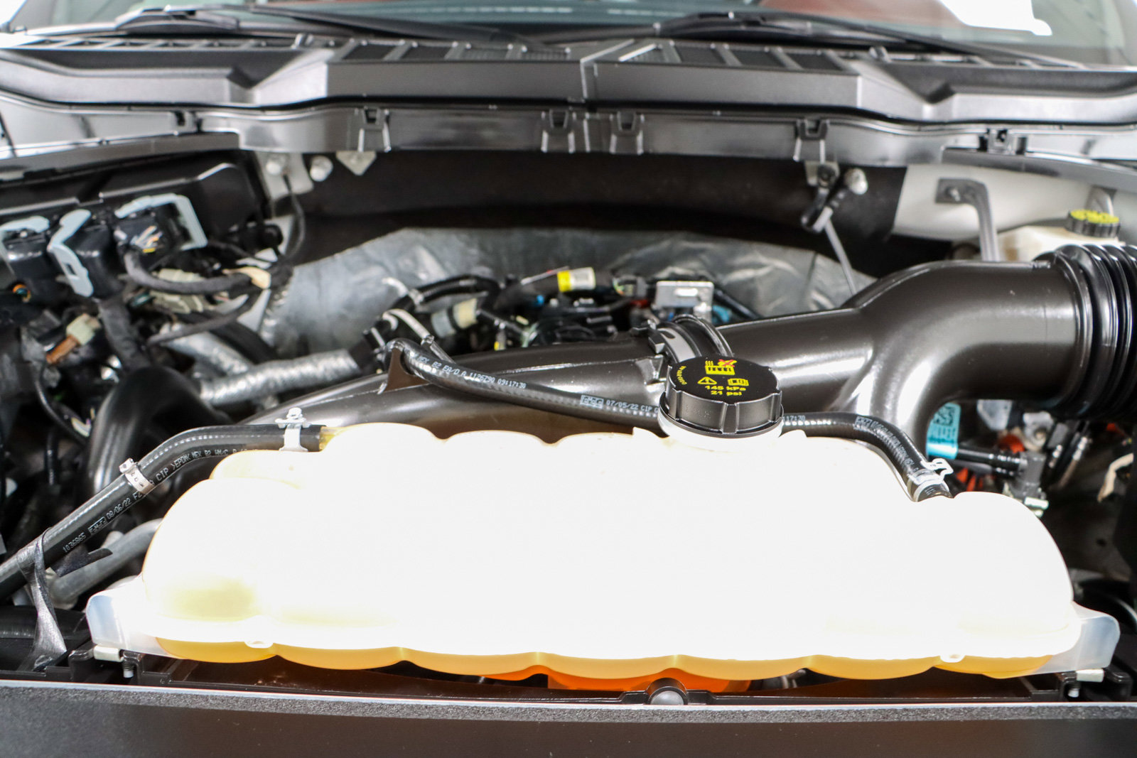 Used 2022 Ford F150 Lariat w/ Equipment Group 502A High image 33