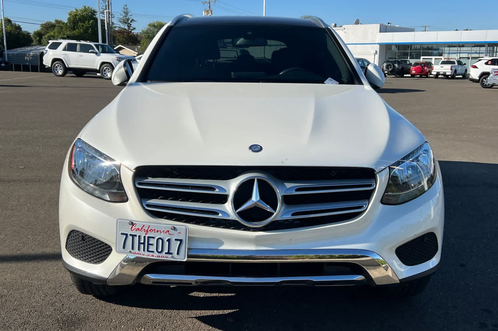 Used 2016 Mercedes-Benz GLC 300 4MATIC image 2