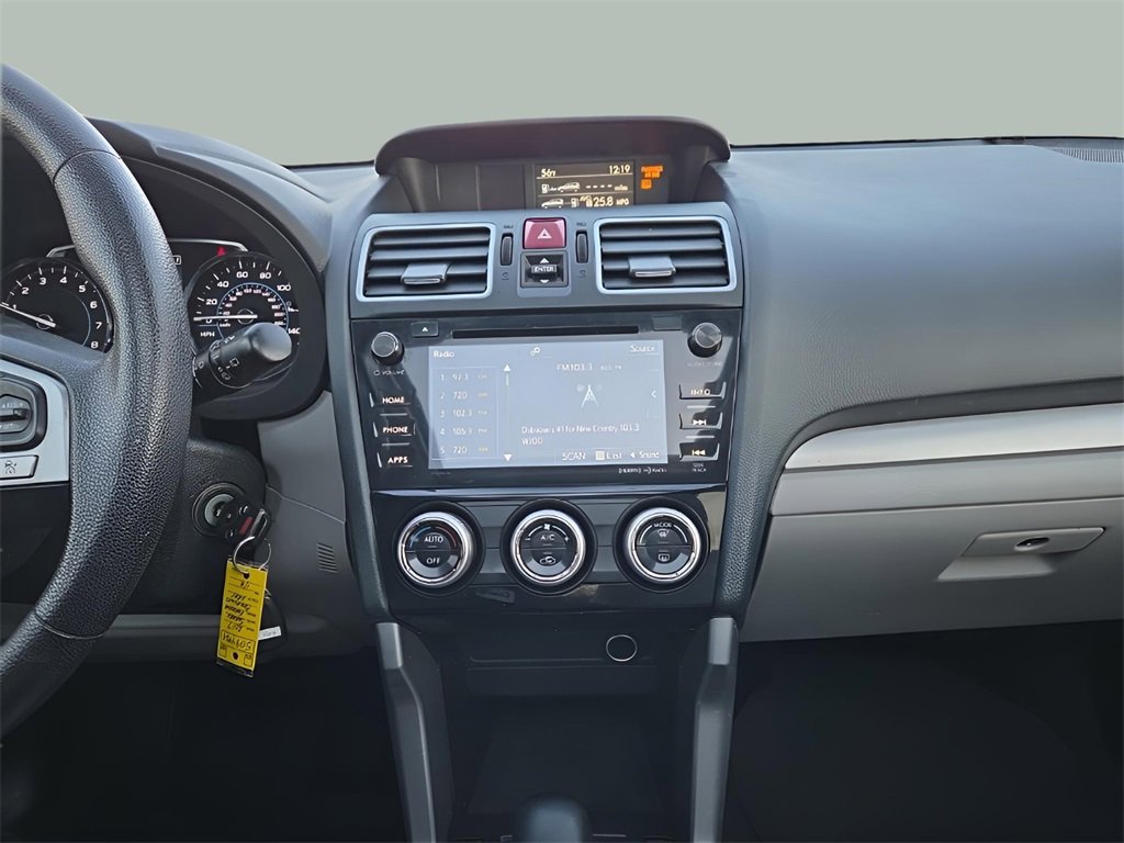 Used 2017 Subaru Forester 2.5i Premium image 15