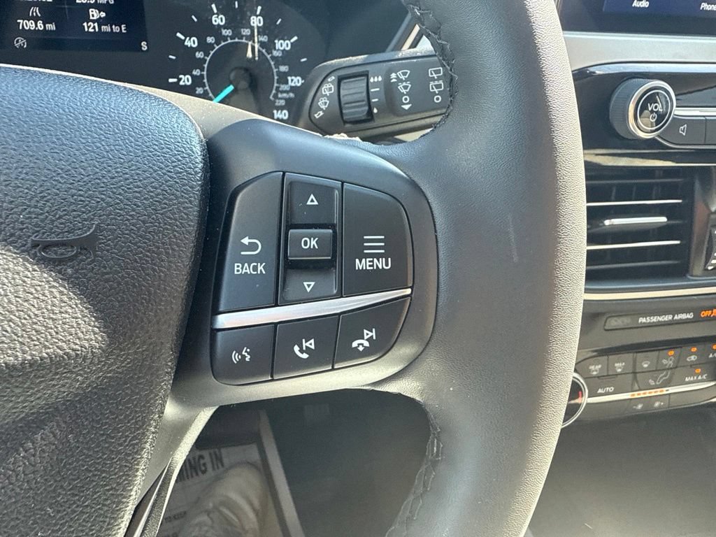 Used 2022 Ford Escape SE w/ Convenience Package FWD image 15