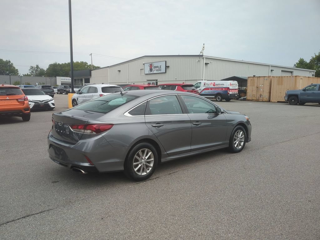 Used 2019 Hyundai Sonata SE FWD image 5