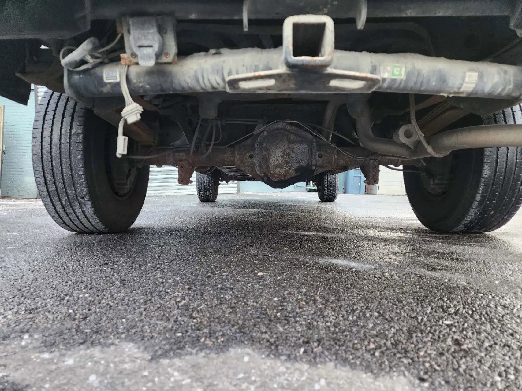 Used 2011 Ford E-250 and Econoline 250 image 16