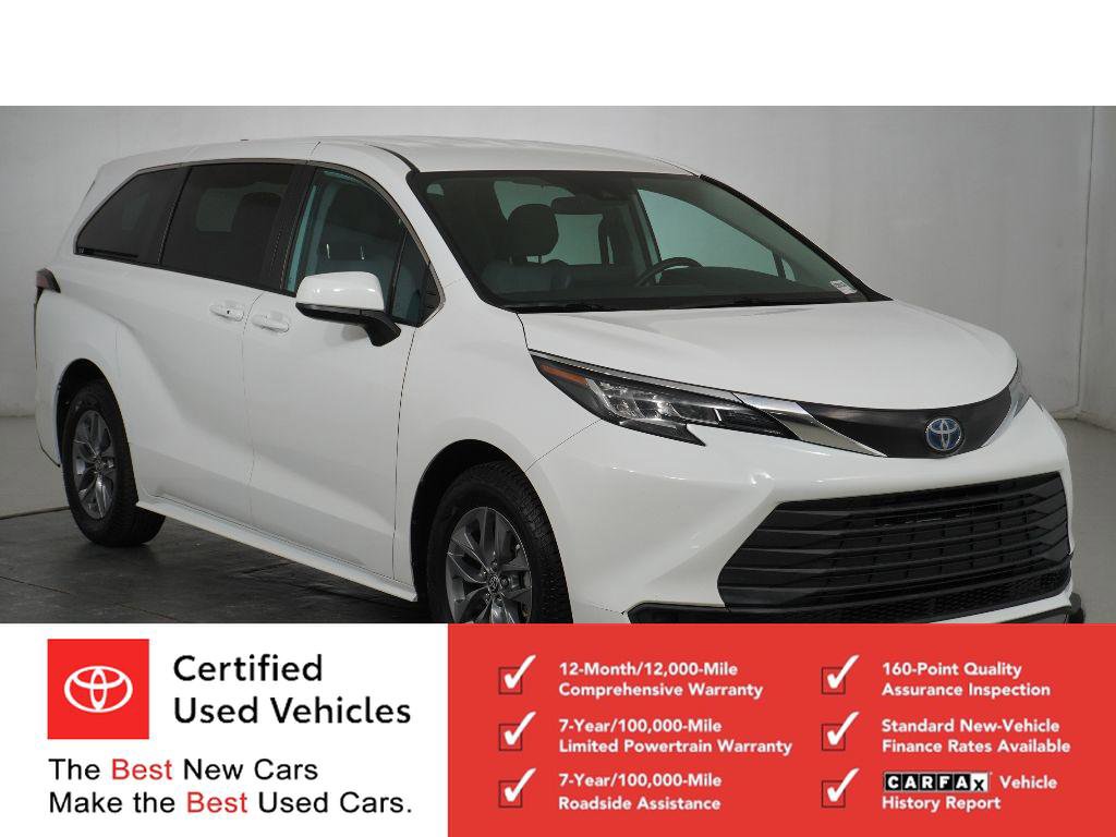 Certified 2022 Toyota Sienna LE