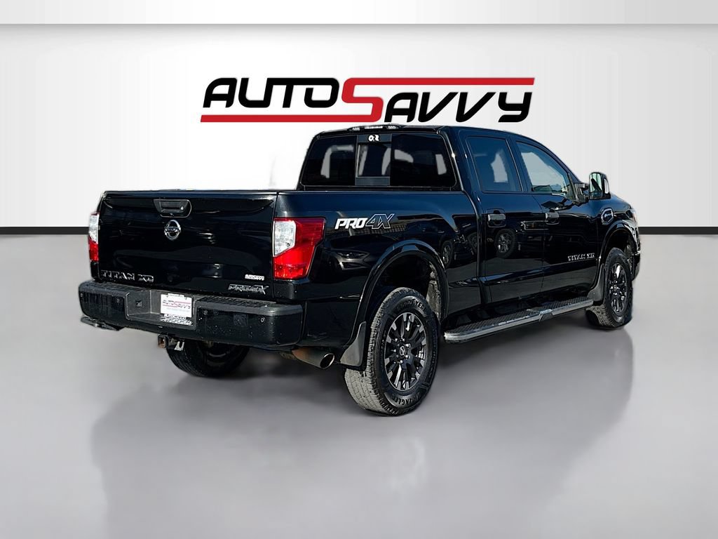 Used 2018 Nissan Titan PRO-4X w/ Pro-4x Convenience Package AWD/4WD image 7