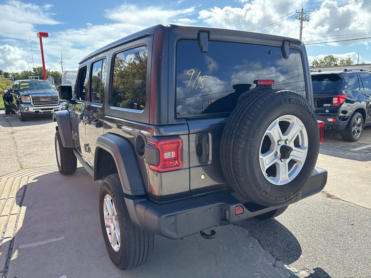 Used 2018 Jeep Wrangler Unlimited Sport S image 6
