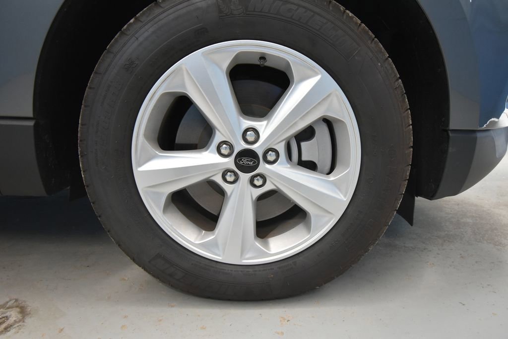Used 2024 Ford Edge SE AWD/4WD image 35