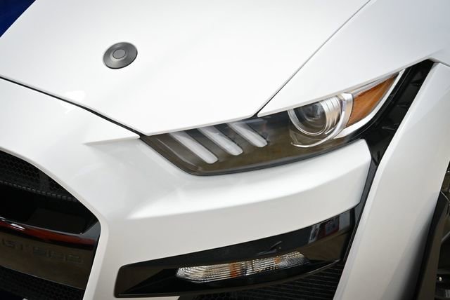 Used 2020 Ford Mustang Shelby GT500 w/ Carbon Fiber Track Pack image 7