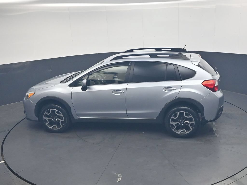 Used 2017 Subaru Crosstrek 2.0i Premium AWD/4WD image 23