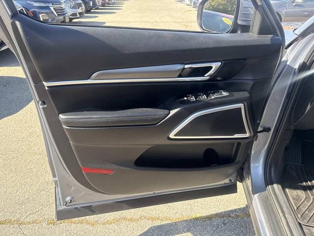 Used 2022 Kia Telluride LX image 18