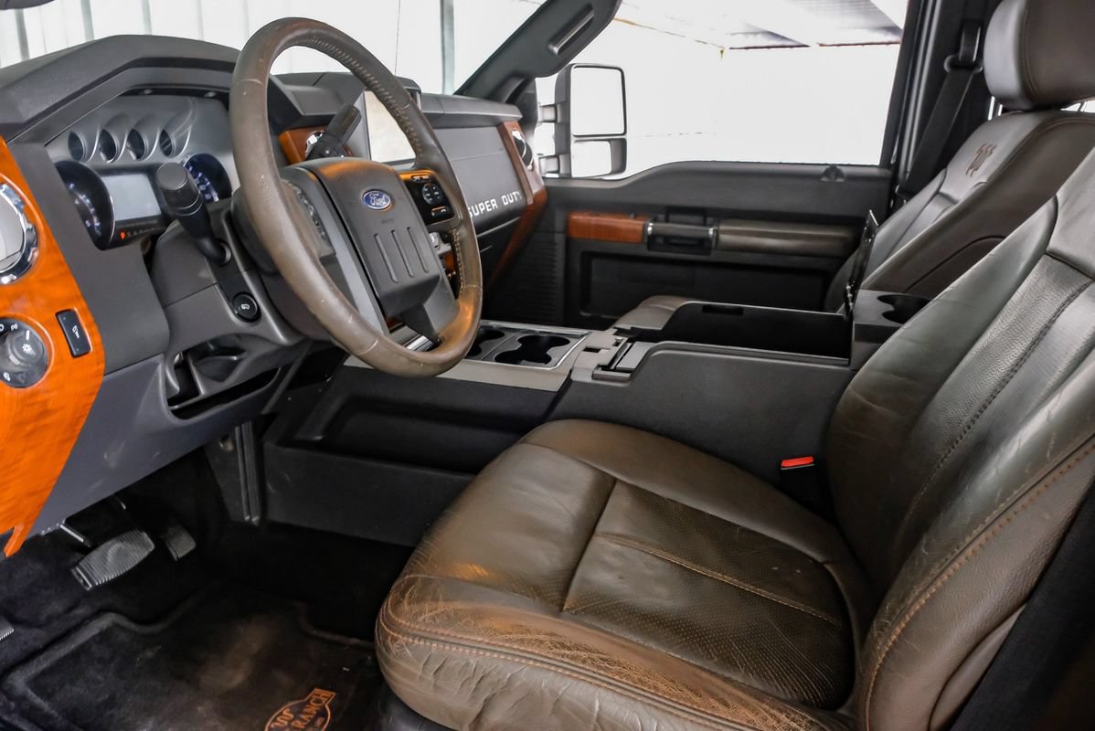 Used 2016 Ford F250 King Ranch w/ FX4 Off-Road Package AWD/4WD image 14