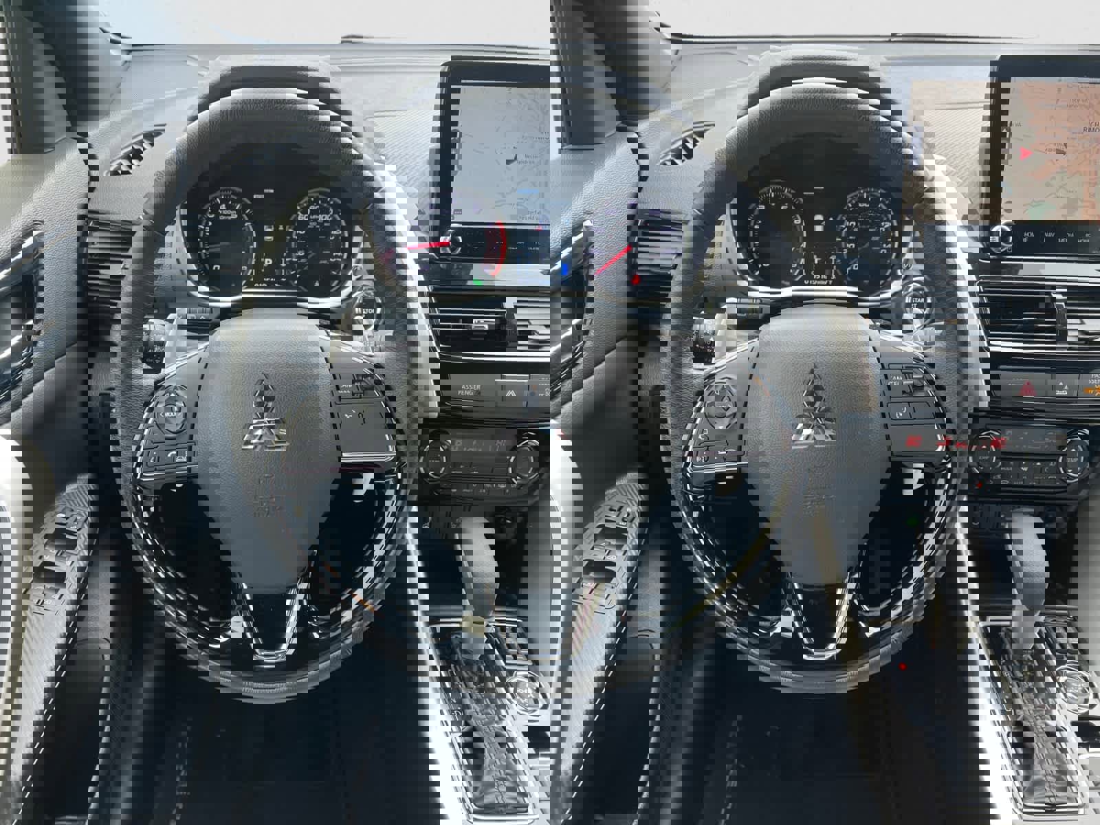 Used 2023 Mitsubishi Eclipse Cross SEL AWD/4WD image 13