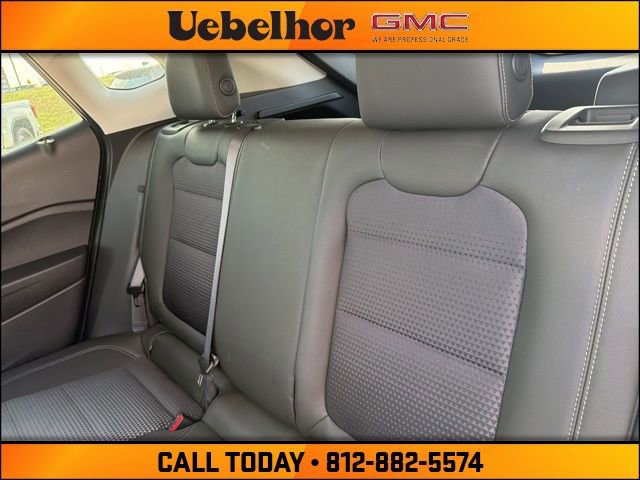 Used 2025 Chevrolet Trax LT w/ Driver Confidence Package image 17