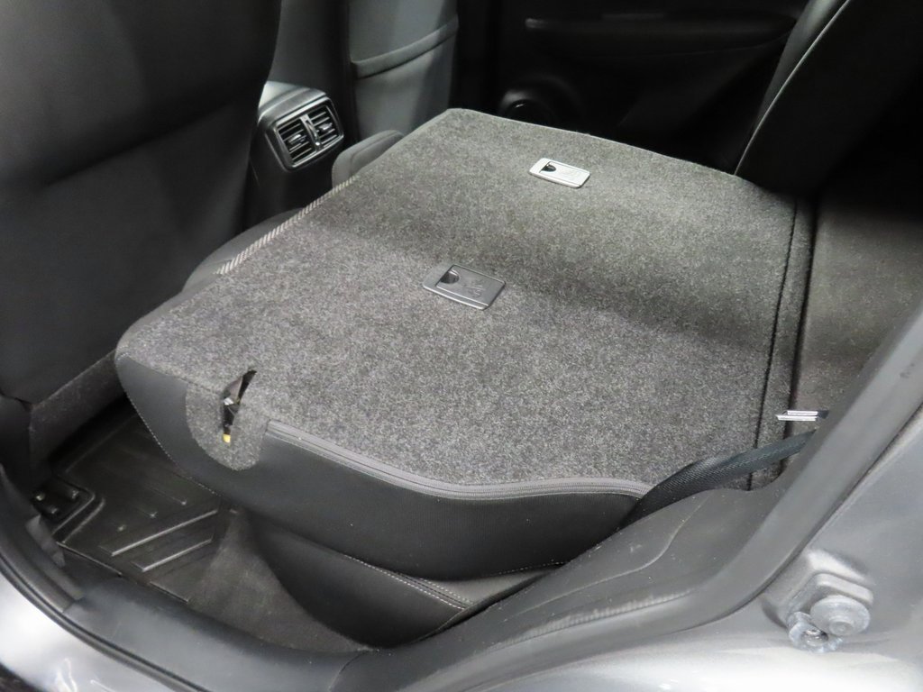 Used 2019 Nissan Rogue Sport SV image 48