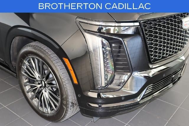Used 2025 Cadillac Escalade Sport Platinum AWD/4WD image 15