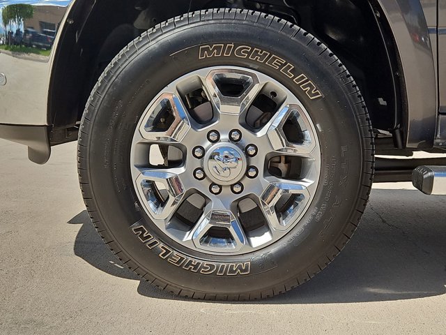 Used 2018 RAM 3500 Laramie Longhorn AWD/4WD image 22