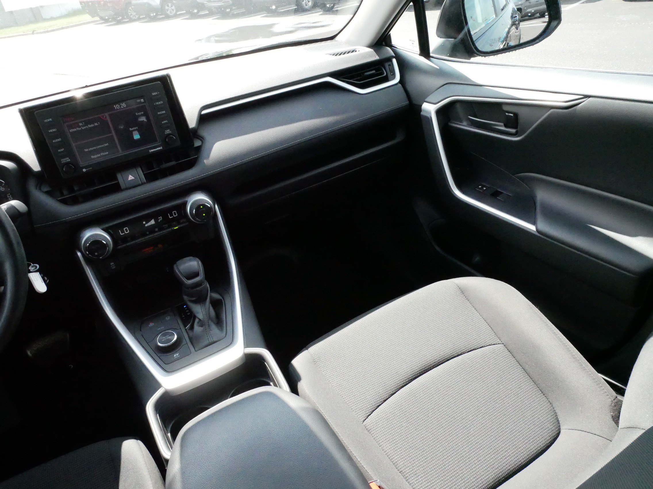 Certified 2021 Toyota RAV4 LE w/ Carpet Mat Package (TMS) AWD/4WD image 11